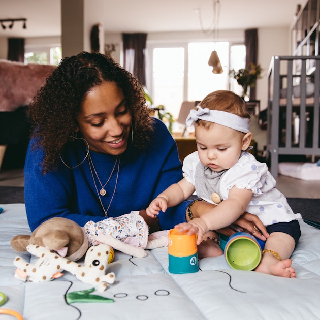 Babysitting Amstelveen: find you work via Charly Cares